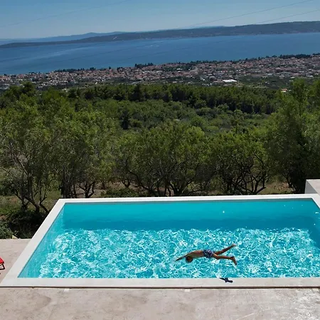 Crystal Horizons Retreat 펜션 Kaštel Lukšić